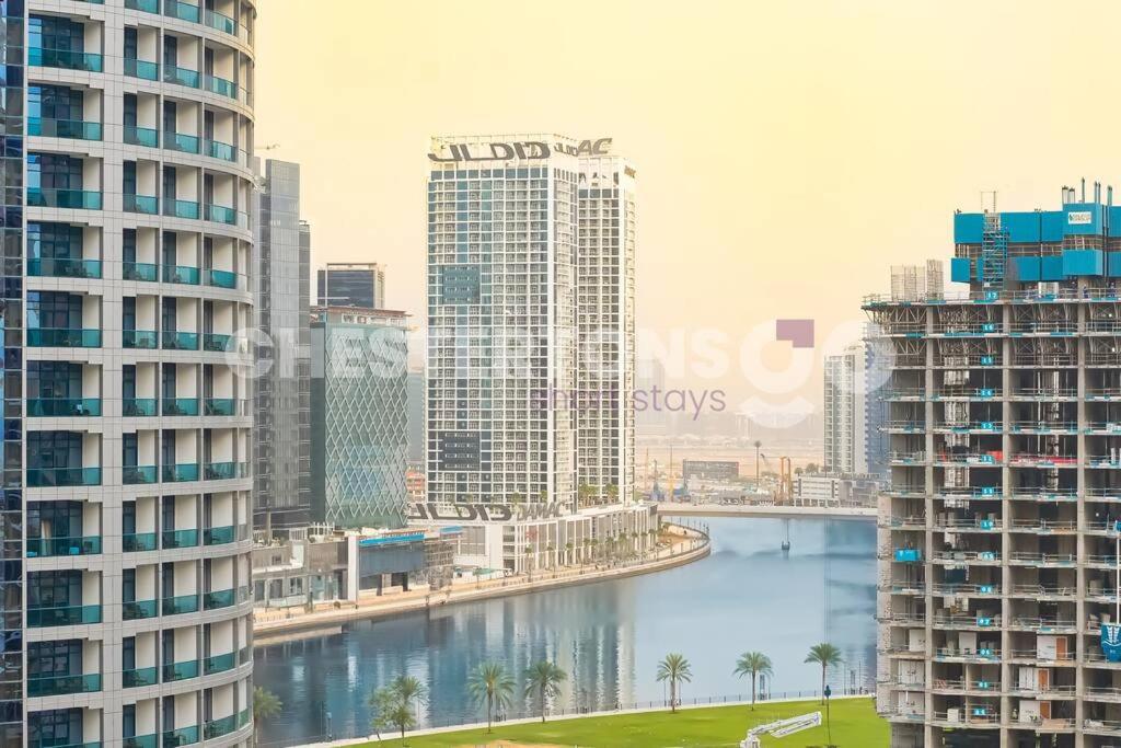 Chestertons Go - Ahad Residences - Cozy One Bedroom Dubai Exteriör bild